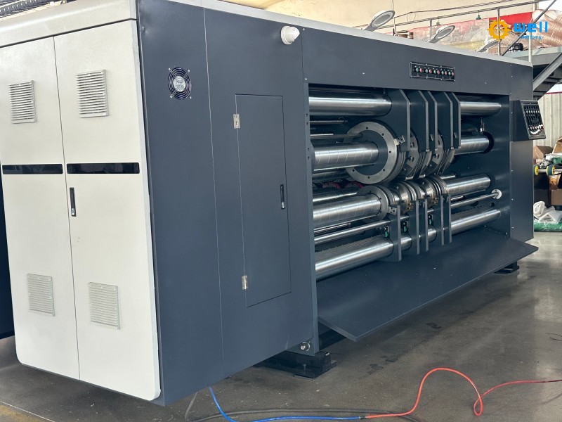 https://www.wd-cartonmachine.com/corrugated-carton-1-4-color-printer-die-cutter-slotter-machine-product/