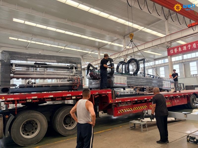 https://www.wd-cartonmachine.com/automatic-carton-box-nail-folding-gluing-equipment-product/