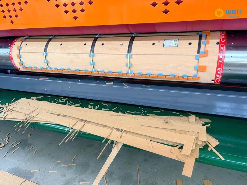 https://www.wd-cartonmachine.com/corrugated-carton-1-4-color-printer-die-cutter-slotter-machine-product/